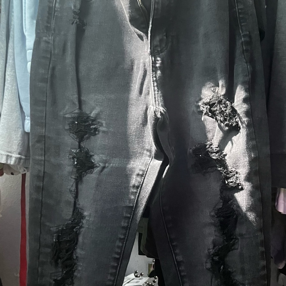 Jeans - Picture 2 of 2